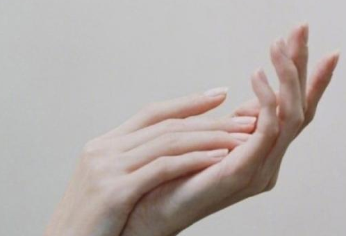 唯美的古風說說帶圖片 喜歡古風的女生可以發(fā)的說說13