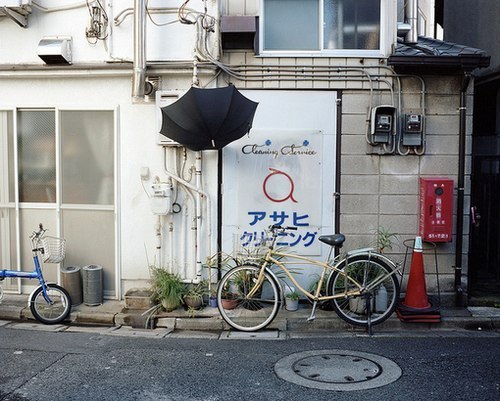 生活告訴我們的哲理句子 有意思的內(nèi)涵精辟句子1