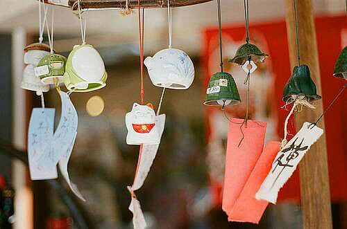 關于人生和愛情的唯美小清新句子帶圖片 我路過萬家燈火而你才是我的歸途10