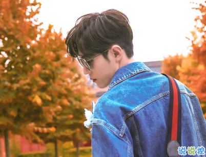 秋天朋友圈說(shuō)說(shuō)充滿(mǎn)詩(shī)意 唯美有詩(shī)意的秋天說(shuō)說(shuō)配圖6