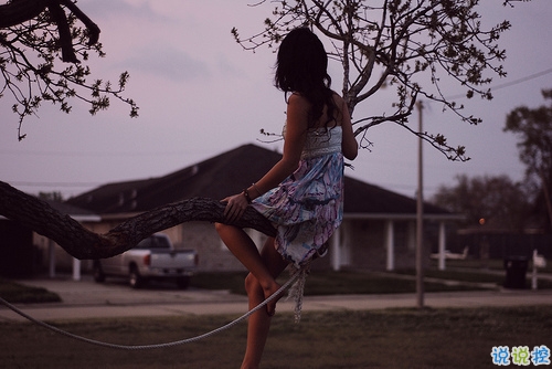 關(guān)于孤獨(dú)寂寞的傷感句子 讀起來很難過的孤獨(dú)寂寞句子1