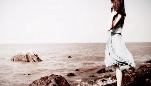 心里好煩用一段話表達(dá)的句子心情 形容焦慮的心情句子配圖3