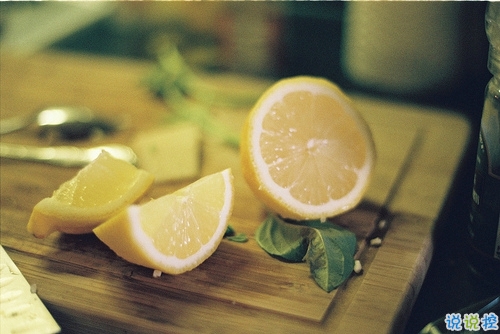 關(guān)于愛情的唯美簡(jiǎn)單一句話經(jīng)典說說帶圖 我生在南方活在南方卻栽在你手里5