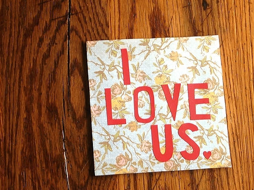 適合喜歡一個人時發(fā)的甜蜜愛情說說帶圖片 ?有你有我有吃的就又是美好的一天2