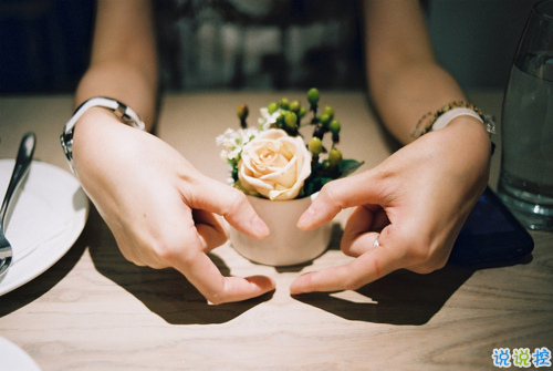 14條很美很好聽(tīng)的文藝唯美說(shuō)說(shuō)帶圖片 森系文藝范古風(fēng)說(shuō)說(shuō)10