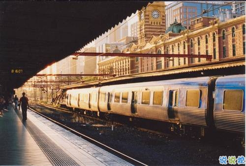 一句話淚流滿面的說說帶圖片 內心瞬間被擊潰的經典說說配圖10