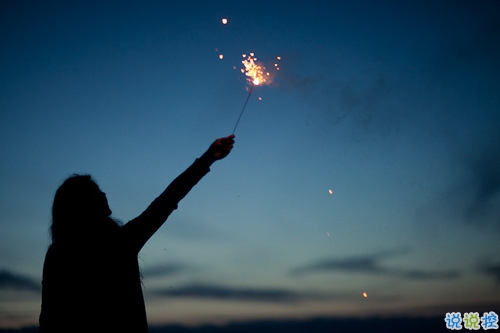 越看越想哭的專(zhuān)屬傷感說(shuō)說(shuō)精選帶圖片 傷了累了倦了不愛(ài)了的男生說(shuō)說(shuō)1