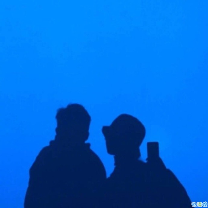 文字控說(shuō)說(shuō)短句圖片精選：還是很想跑很遠(yuǎn)的路，去看一個(gè)很愛(ài)的人3