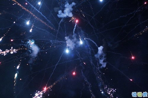 引流潮流的超拽個性說說帶圖片 男生女生都可用的個性說說配圖14