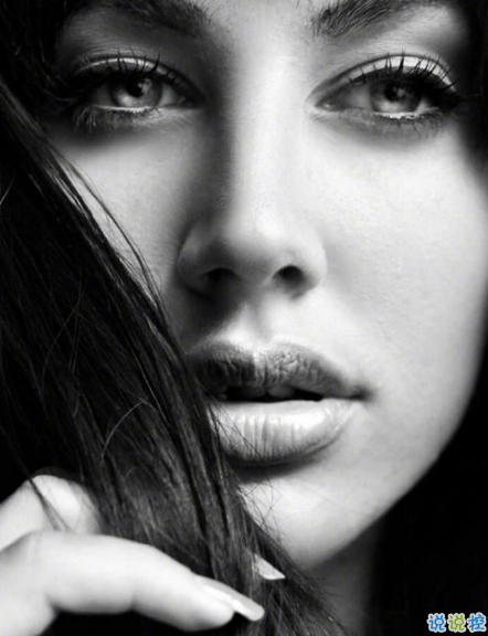 微博說(shuō)說(shuō)大全帶圖片女生唯美：所有的姍姍來(lái)遲，都是剛好的開(kāi)始14