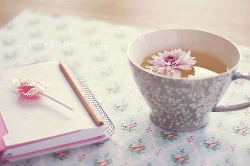 關(guān)于青春成長(zhǎng)的文藝說說帶圖片 這些年的吉光片羽都于此刻靜定下來凝結(jié)于此15