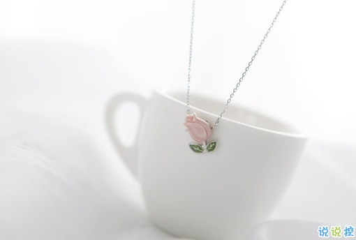 朋友圈用歌詞表達(dá)心情的傷感說(shuō)說(shuō) 歌曲表達(dá)傷感心情說(shuō)說(shuō)配圖1