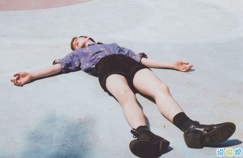 最新霸氣超拽的說(shuō)說(shuō)帶圖片 最美好的時(shí)光都留給你3