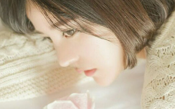 關(guān)于愛情的甜蜜說說帶圖片 很甜很撩人的句子2