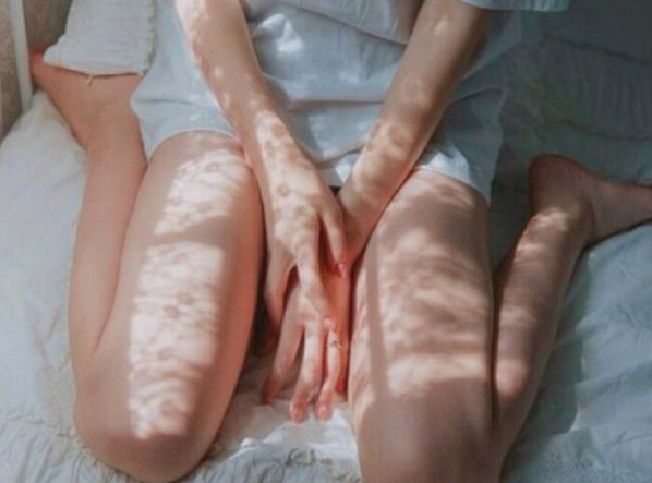 愛情中的甜蜜小句子 喜歡一個人的文藝小清新說說帶圖片5