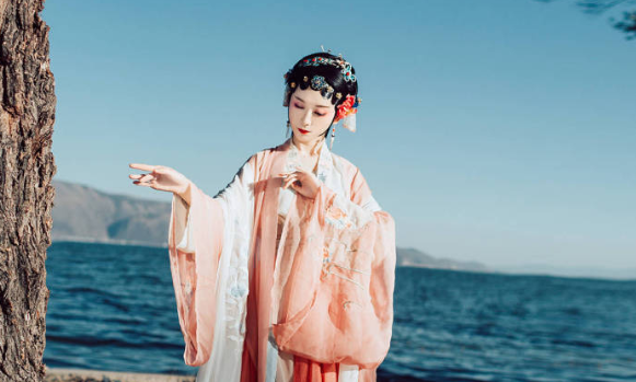 唯美仙氣十足的古風詩詞說說帶圖片3