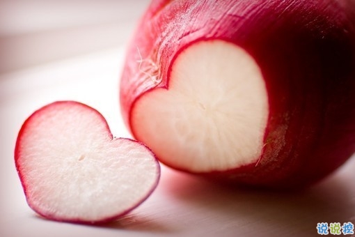 突然很懷念過去的說說內心難受 真的很想很想一個人的說說1