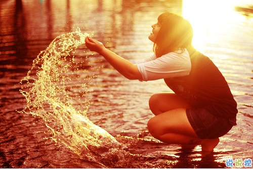 心里都是傷疤的傷感句子2019最新 很扎心很心痛的愛情傷感句子2