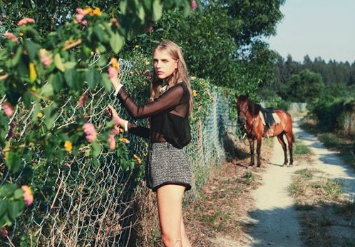 00后喜歡的超拽霸氣個(gè)性說(shuō)說(shuō)帶圖片201813