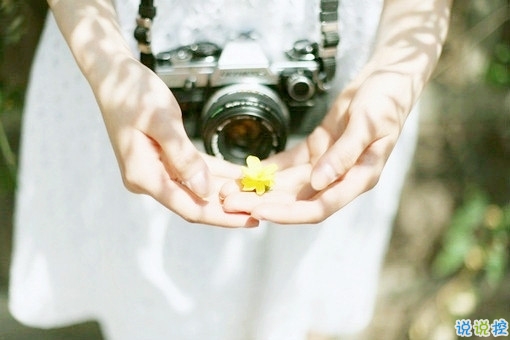 關于孤獨的經典說說配圖 一個人孤獨的說說心情短語10