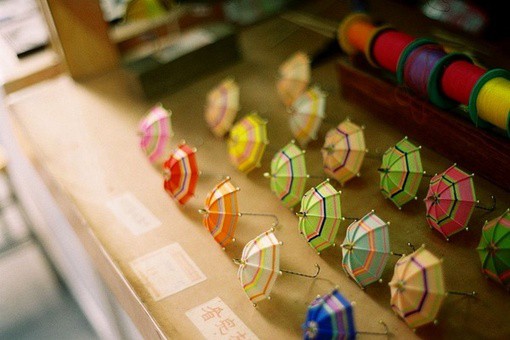 關于人生和愛情的唯美小清新句子帶圖片 我路過萬家燈火而你才是我的歸途15