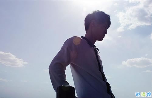 致自己的說(shuō)說(shuō)一段話長(zhǎng)句 微博上很有道理的長(zhǎng)篇說(shuō)說(shuō)致自己2