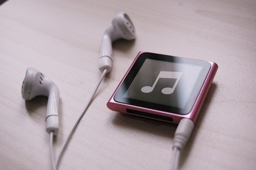 適合心情不好沮喪時(shí)看的勵(lì)志正能量說(shuō)說(shuō)帶圖片 應(yīng)該更積極地想辦法而不是努力地找退路15