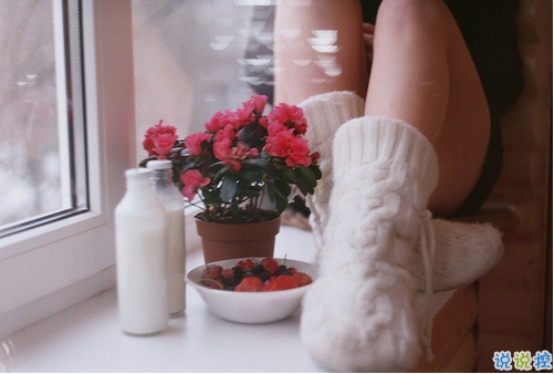 獨(dú)一無二微信個(gè)性說說帶圖片 路那么長少一些人也無妨14