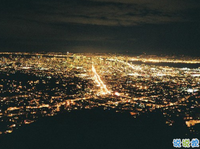 2019復(fù)活節(jié)祝福語(yǔ)英文大全帶翻譯配圖 復(fù)活節(jié)快樂(lè)說(shuō)說(shuō)致所有人8