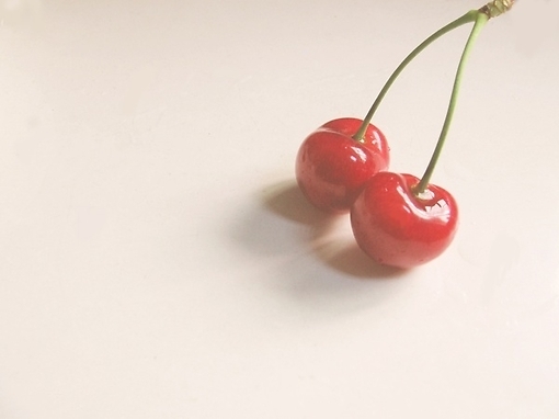 有哪些詩歌讀到后心里像開出了一朵花？3