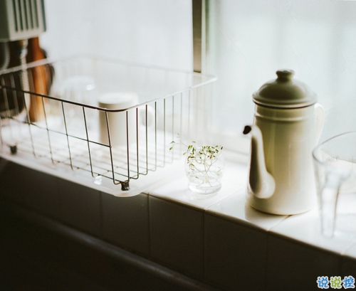 經(jīng)典英文說說帶翻譯摘抄配圖 很有哲理的文藝英文說說7