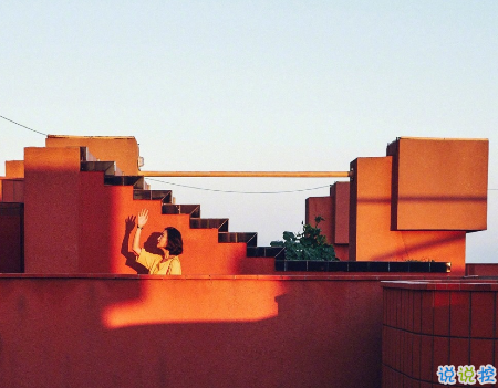 女生傷感說說好聽心碎帶圖片 淚流成河的戳心傷感說說配圖13