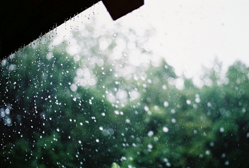 關(guān)于愛情的簡單有哲理的句子帶圖片 不要貪心找到那個(gè)對(duì)的人就第一時(shí)間決定吧4