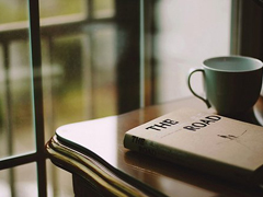 既有哲理又十分優(yōu)美的句子 唯美經(jīng)典的人生感悟哲理句子