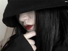 傷心句子內(nèi)心特難受 內(nèi)心崩潰的傷感說說