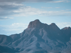 30句戀戀不忘的金句 我年華虛度空有一身疲倦