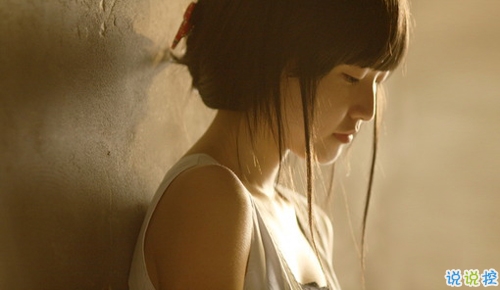 2018超拽霸氣的個性說說帶圖片 女生男生都可以發(fā)的2018超拽酷炫說說4