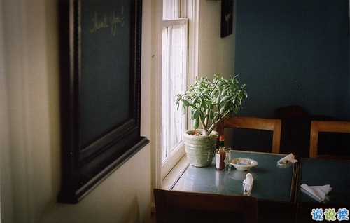 愛(ài)情破碎的悲傷說(shuō)說(shuō)帶圖片 讓人痛苦的愛(ài)情說(shuō)說(shuō)配圖3