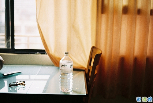 愛(ài)情破碎的悲傷說(shuō)說(shuō)帶圖片 讓人痛苦的愛(ài)情說(shuō)說(shuō)配圖10