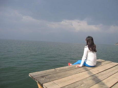 悄無聲息的默默暗戀一個人的傷感心情說說帶圖片12