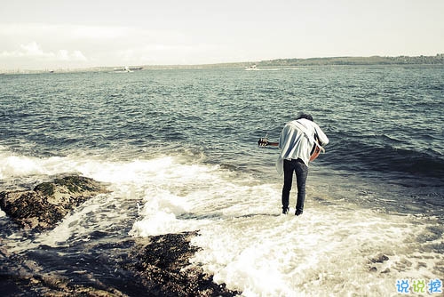 失望透頂?shù)碾y過(guò)說(shuō)說(shuō)帶圖片 要么沒(méi)有要么全部要么現(xiàn)在要么永不2