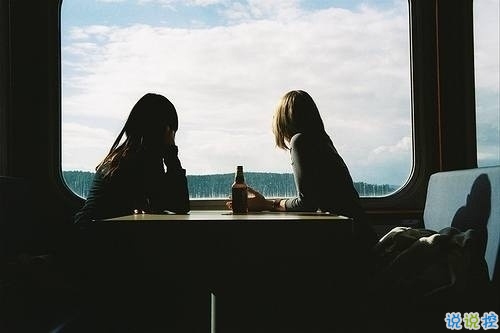 內(nèi)心煎熬的傷感說說帶圖片 始終無法忘記他的虐心說說1