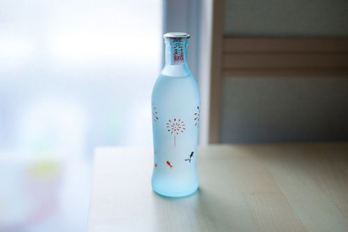 浪漫甜蜜唯美的愛情小句子帶圖片 世間萬物皆不如你眉眼動人1