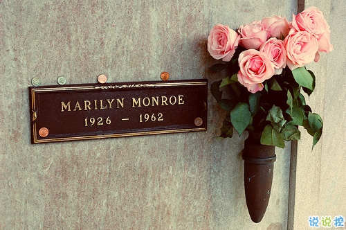 充滿少女心的浪漫愛情說說帶圖片 好聽簡約有詩意的說說合集2