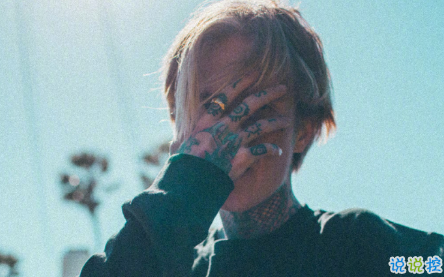 qq空間郁悶說說配圖傷感：有時自己也捉摸不透自己13