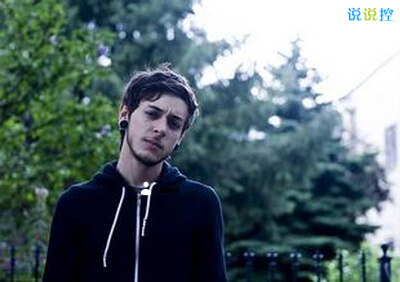 男生說說帶圖片2