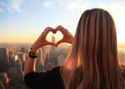 超拽空間說(shuō)說(shuō)帶圖片2