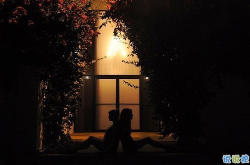 女生傷感說說真情流露帶圖片 短一點的女生說說心碎難過10