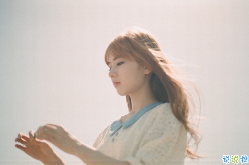 唯美又經典的青春成長說說帶圖片 不予時光度流年5