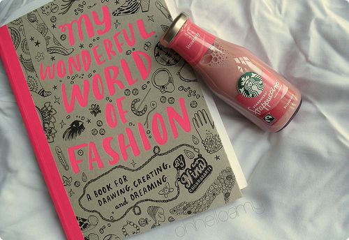 關(guān)于愛(ài)情的超傷感的說(shuō)說(shuō)帶圖片 我說(shuō)我要走你沒(méi)有挽留我也沒(méi)有回頭9